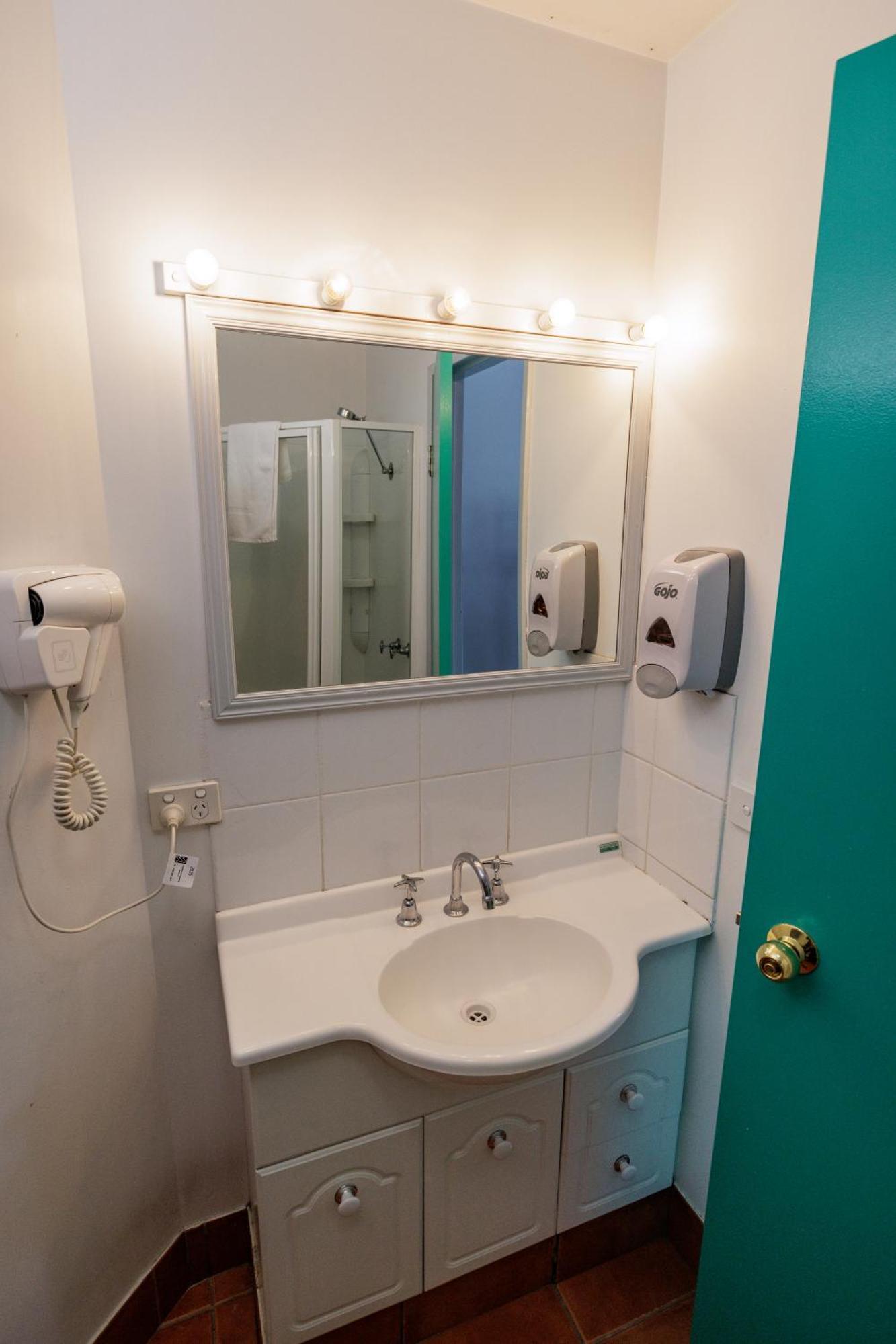Yha Hobart Central Bagian luar foto